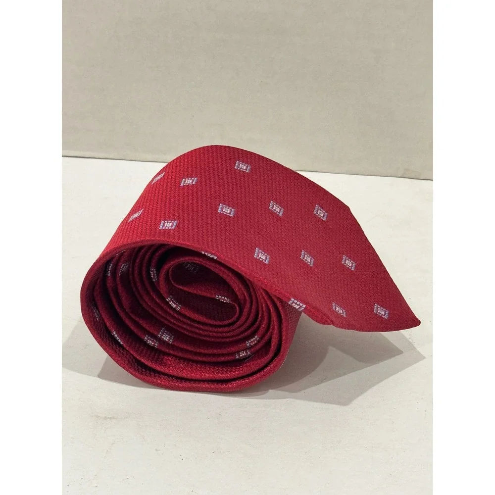 Brooks Brothers 346 Tie Mens Red Blue 100% Silk Geometric Square Pattern Office